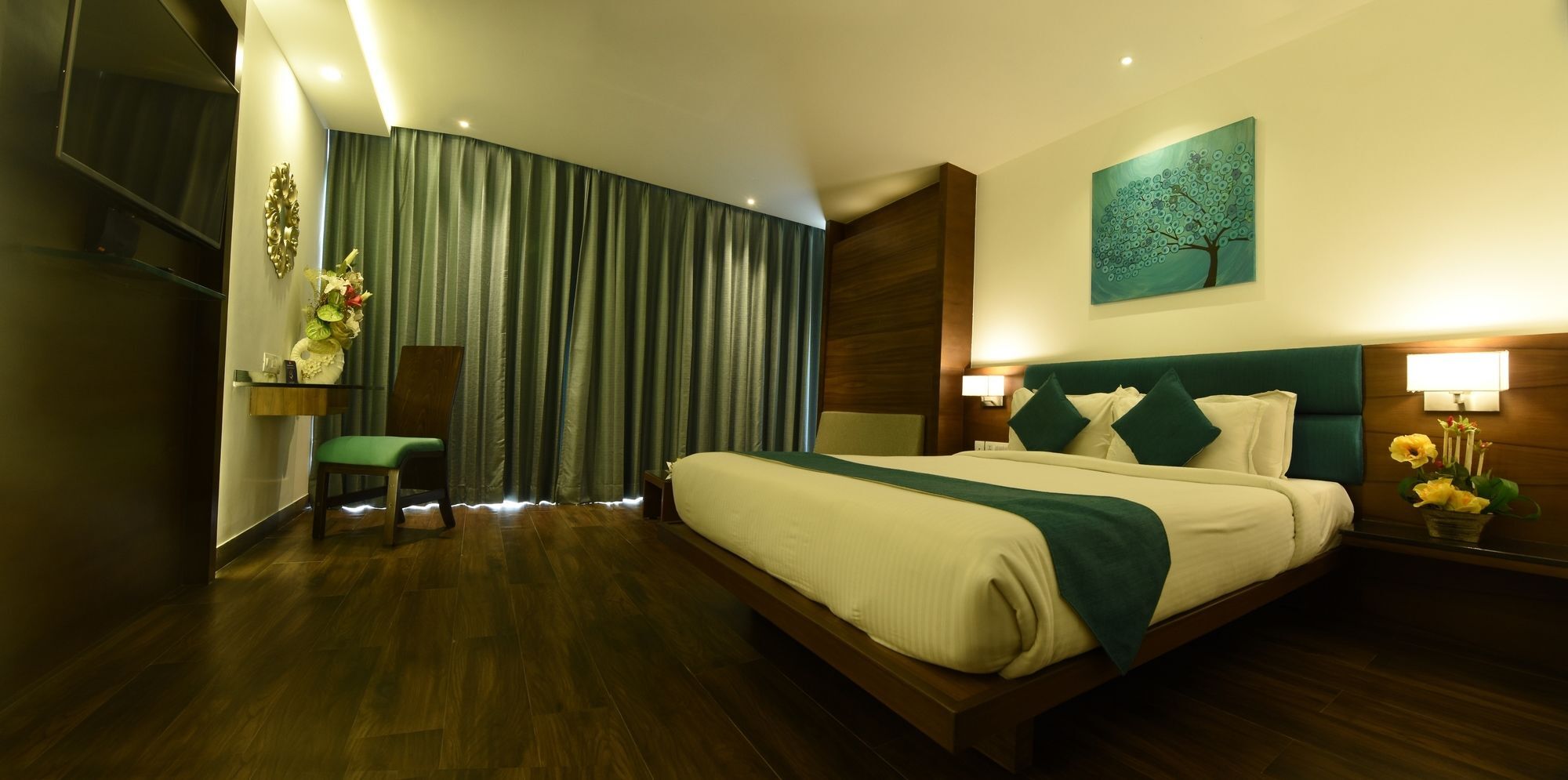 Hotel Roopa Elite 4*